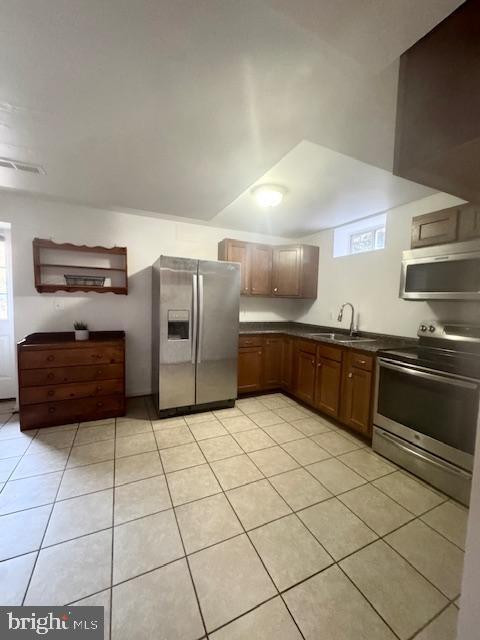 Building Photo - 915 N Forest Trail