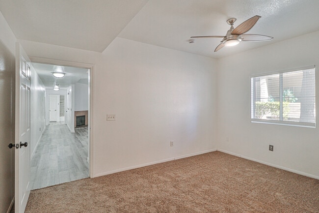 Building Photo - 5250 S Rainbow Blvd