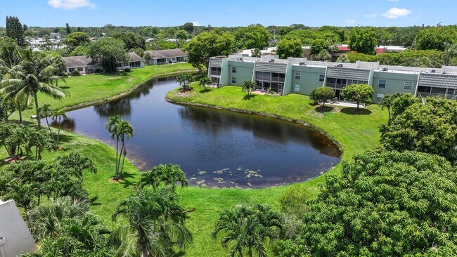 Building Photo - 2700 Fiore Way