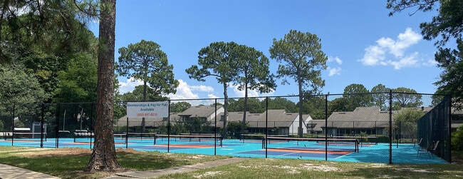 Building Photo - 1940 Bluewater Blvd