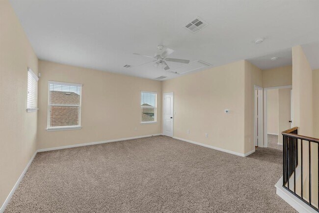 Building Photo - 16421 Pallazo Dr