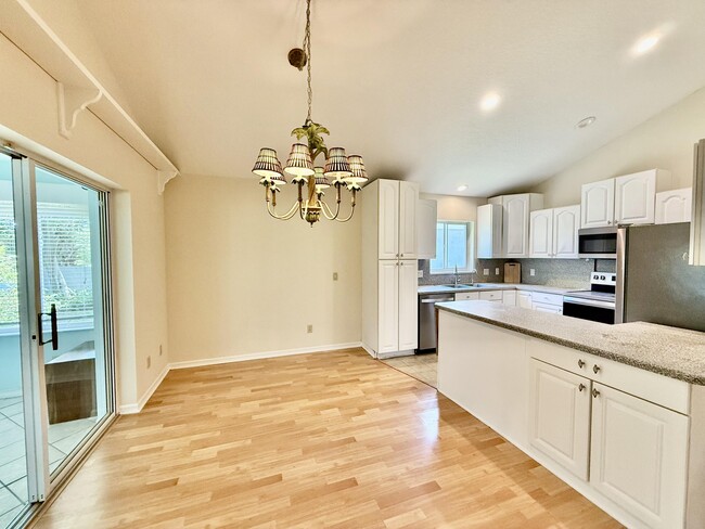 Building Photo - 6008 SE Walkers Cay Ct