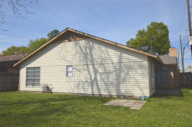 Building Photo - 1262 Rock Canyon Dr