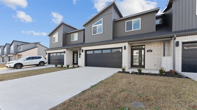 Building Photo - 451 Azurite Rd