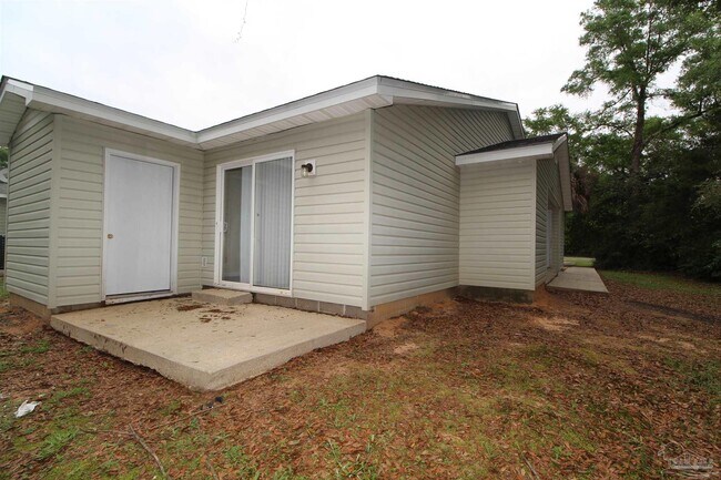 Building Photo - 601 N 61st Ave