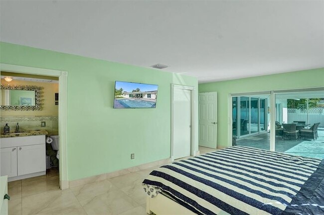 Building Photo - 3406 Robbins Rd