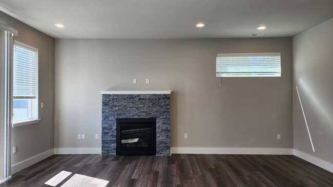Building Photo - Yelm Creek Estates, New Construction 4 Bed...