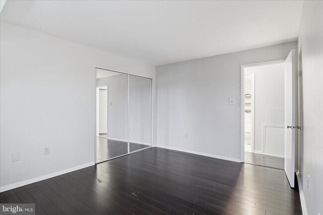 Building Photo - 440 N Armistead St