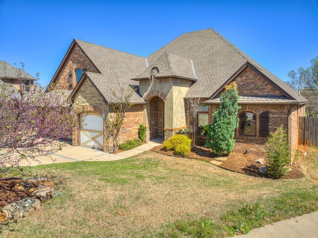 Building Photo - Luxury Rental Home in Edmond Schools + Community Pool