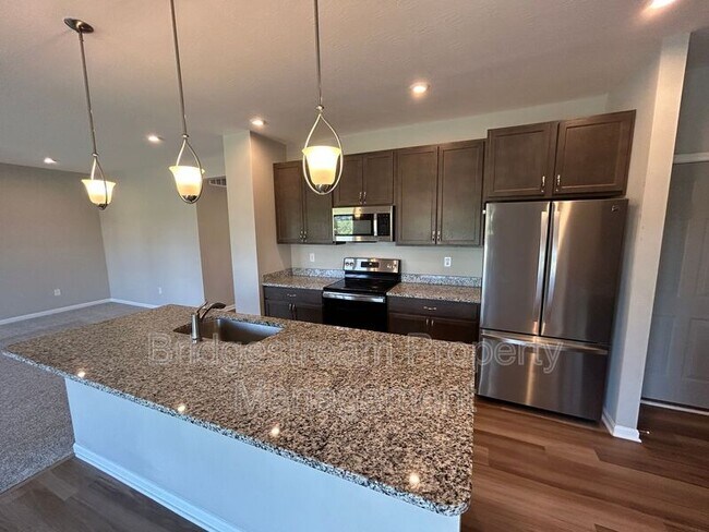Building Photo - 1161 Elloway Pl