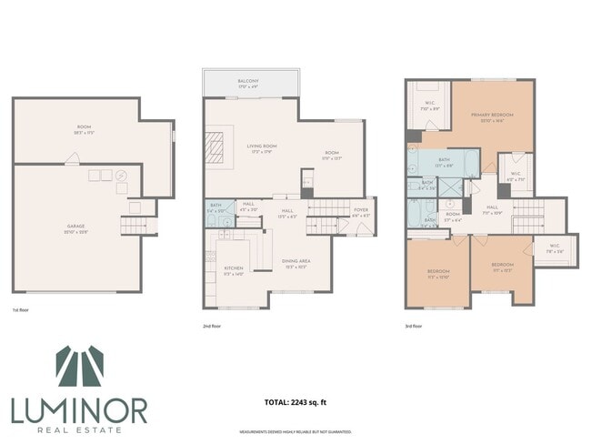 Building Photo - Updated 3BR Townhome in Forest Knolls with parking
