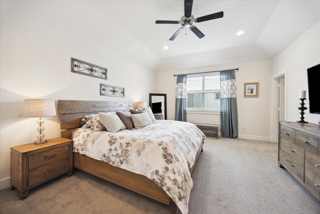 Building Photo - 8806 Hollister Pine Ct