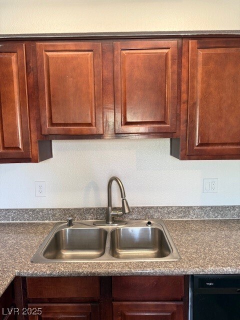Building Photo - 5300 Indian River Dr