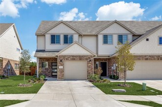 Building Photo - 3222 Patrick St