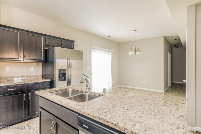 Building Photo - 228 Bald Eagles Cir