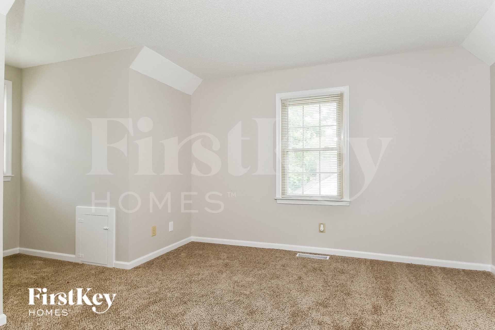 Building Photo - 6411 Cardinal Wood Dr