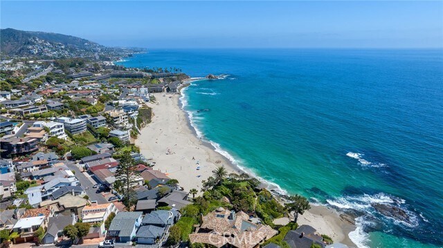 Building Photo - 2750 Solana Way