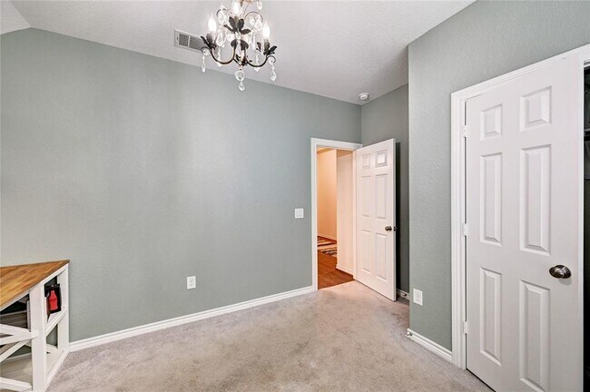 Building Photo - 23847 Northwood Terrace Ln