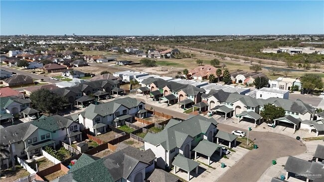 Building Photo - 19 Sumpter Ct