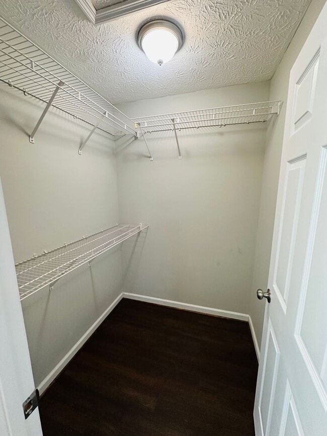 Building Photo - 2102 Harrell Dr