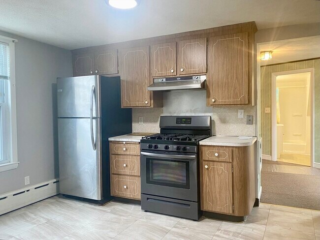 Building Photo - 43 Glenwood Ave