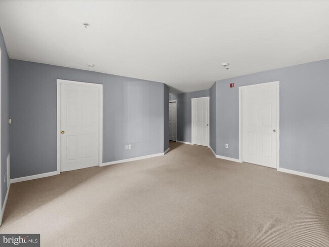 Building Photo - 9150 Gracious End Ct