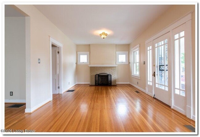 Building Photo - 2211 Weber Ave