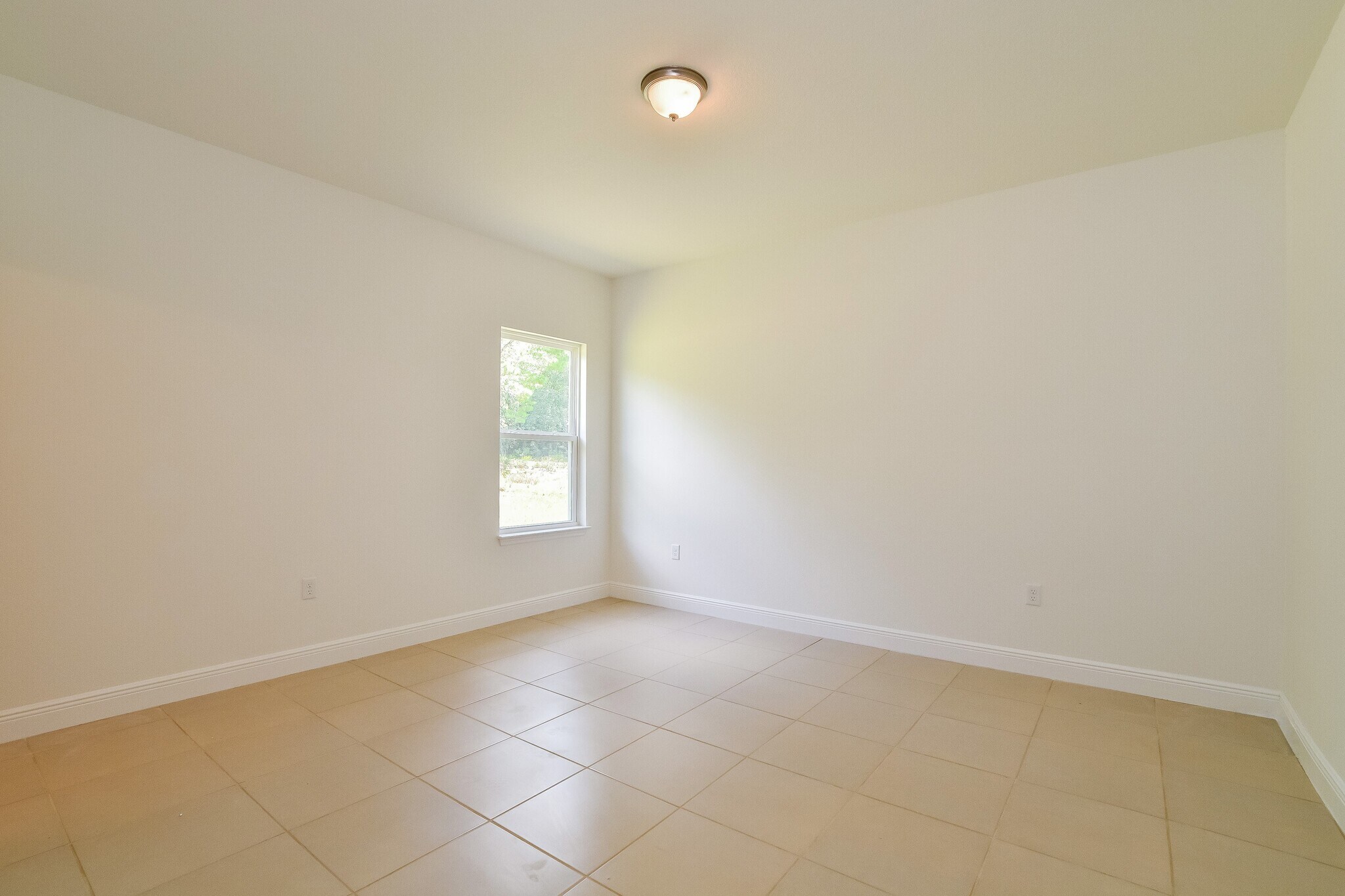Building Photo - 4350 SW 139th St Rd