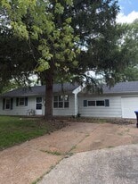 Building Photo - 235 Du Bourg Ln