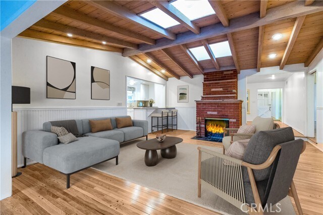 Building Photo - 13139 Valleyheart Dr