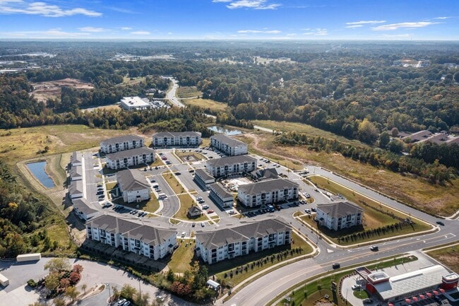 Building Photo - Graces Reserve Luxury Apartments