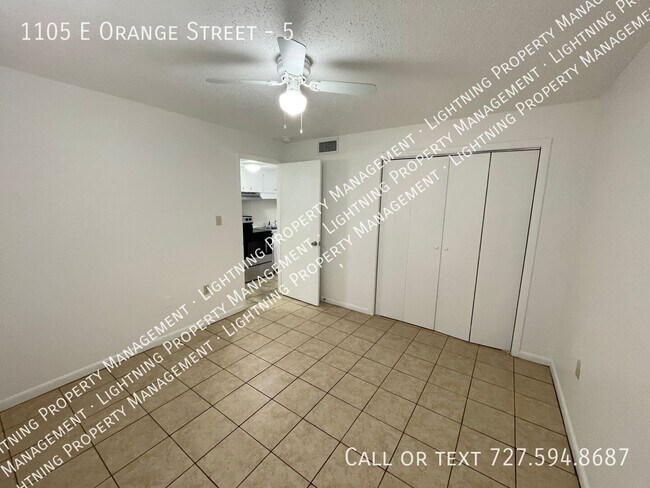 Building Photo - 1105 E Orange St