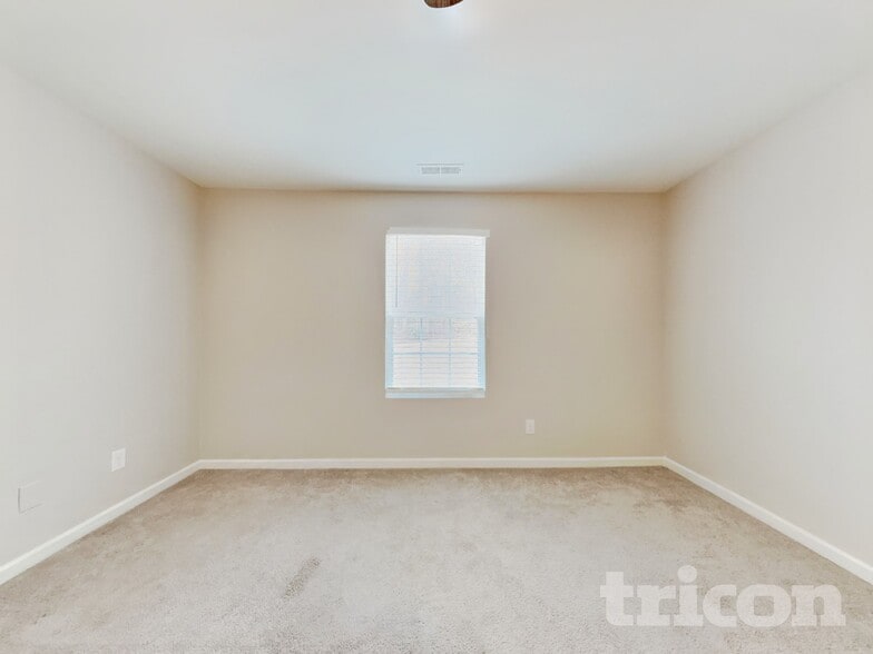 Building Photo - 4945 Westerly Dr