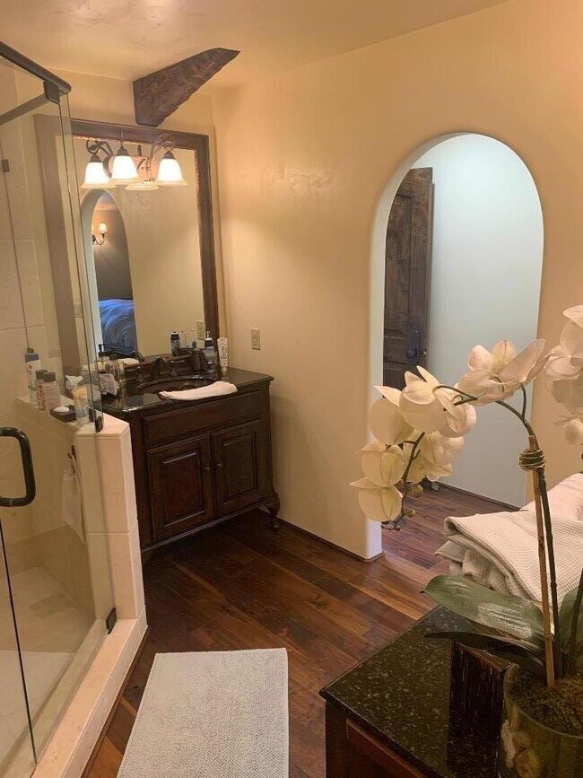 Building Photo - 0 Carmelo St