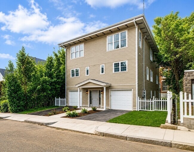 Building Photo - 3 Mendell Way