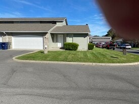 Building Photo - 1507 Danawood Dr