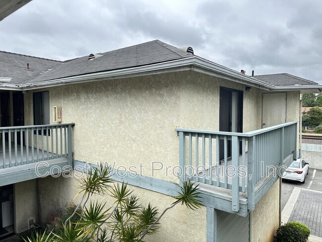 Building Photo - 382 Acacia Ave