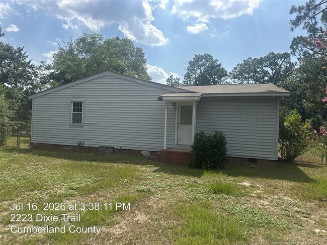 Building Photo - 2223 Dixie Trail