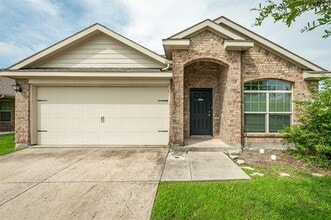 Building Photo - 3213 Elam Dr