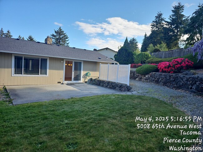 Building Photo - University Place Custom Rambler home for R...