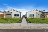 Building Photo - 14 Mockingbird Rd