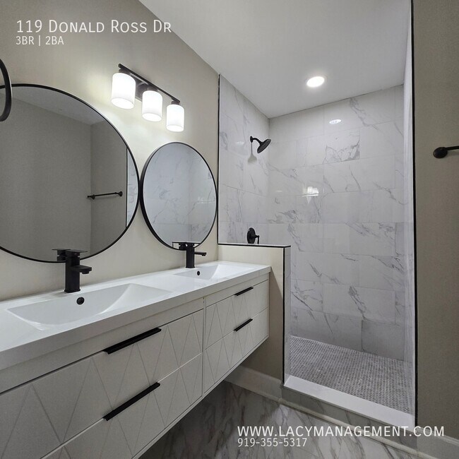 Building Photo - 119 Donald Ross Dr