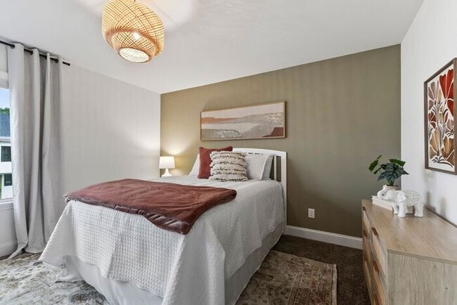 Building Photo - 3bd Marigold at Chapman Trace