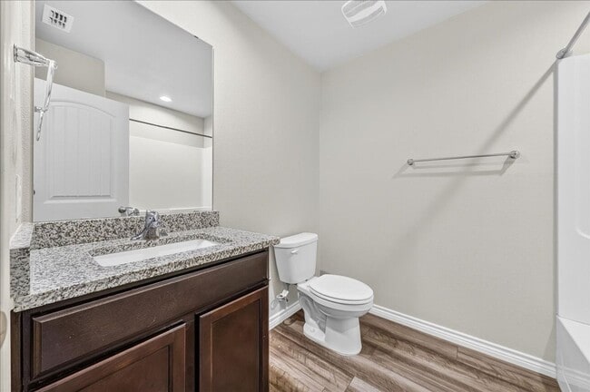 Building Photo - 8133 Cattlemen Dr