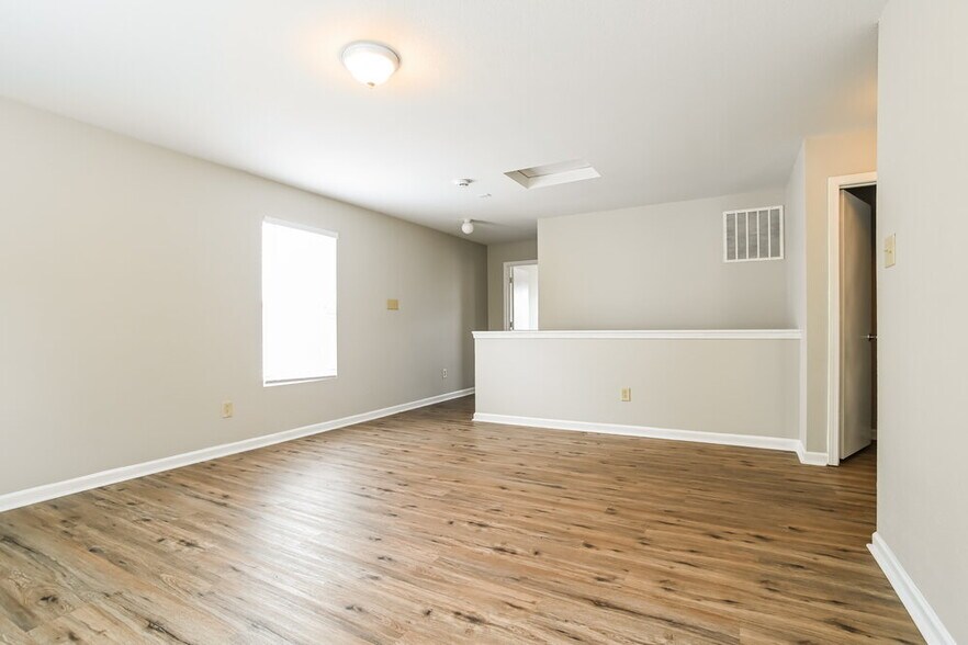 Building Photo - 4222 Kellybrook Dr