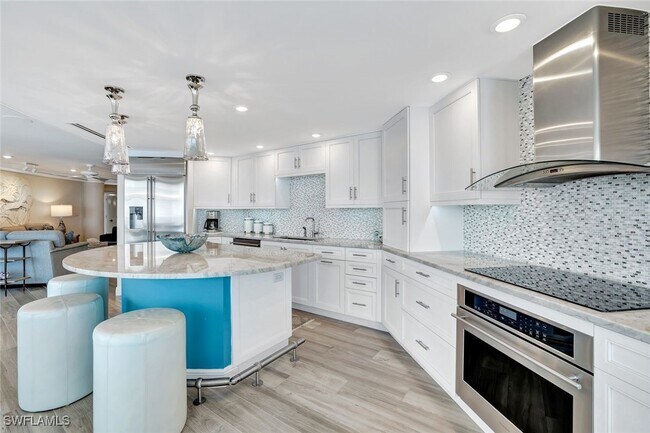 Building Photo - 4041 Gulf Shore Blvd N