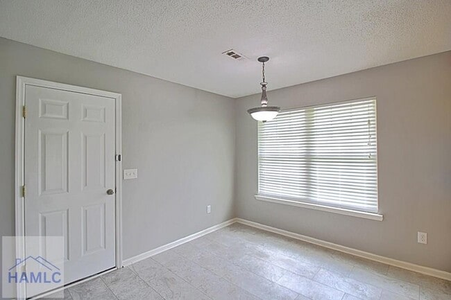 Building Photo - 173 Arlen Dr