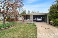 Building Photo - 1235 Assumption Dr