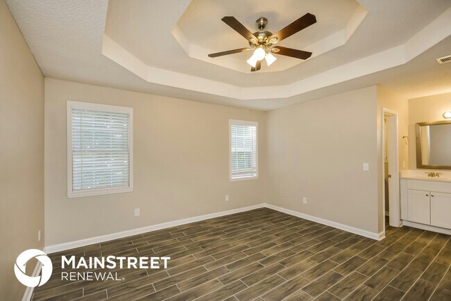 Building Photo - 150 Lazy Hollow Ln