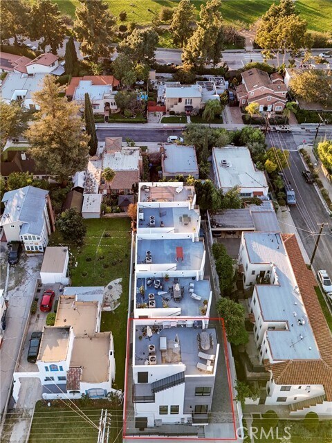 Building Photo - 2400 Glendale Ct